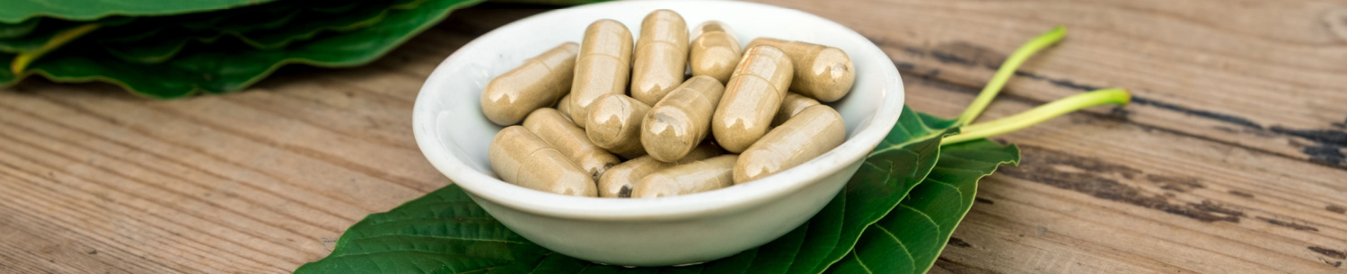 Comparing White Dragon Kratom and White Jongkong: Effects, Benefits, and Dosage